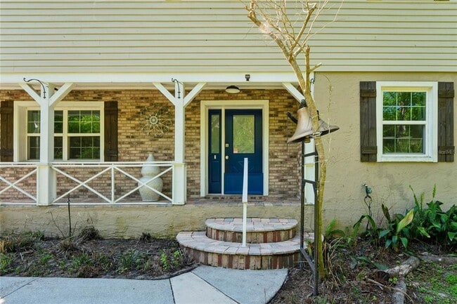 Building Photo - 20424 Marguerite Rd