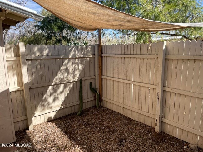 Building Photo - 2638 N Columbus Blvd