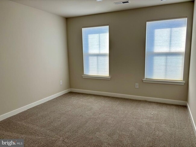 Building Photo - 88 Rosemary Wy