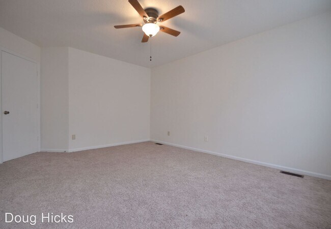 Building Photo - 4 br, 2.5 bath House - 7421 Coffey Creek Dr
