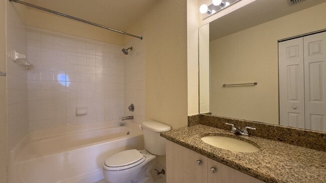 Building Photo - 1801 N Flagler Dr