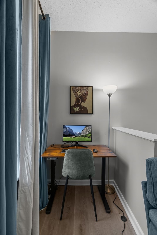 Building Photo - 4341 Swan Ave