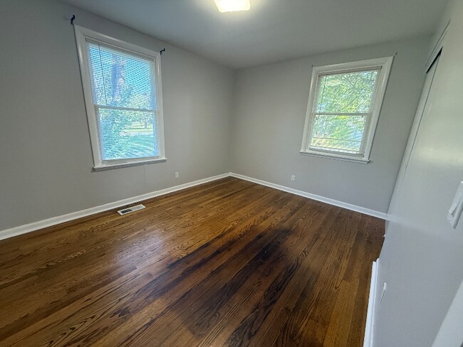 Building Photo - 2034 Ransom Dr