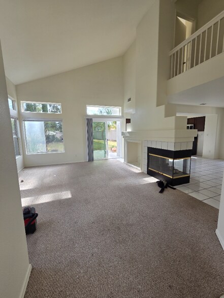 Building Photo - 43290 Corte Almeria