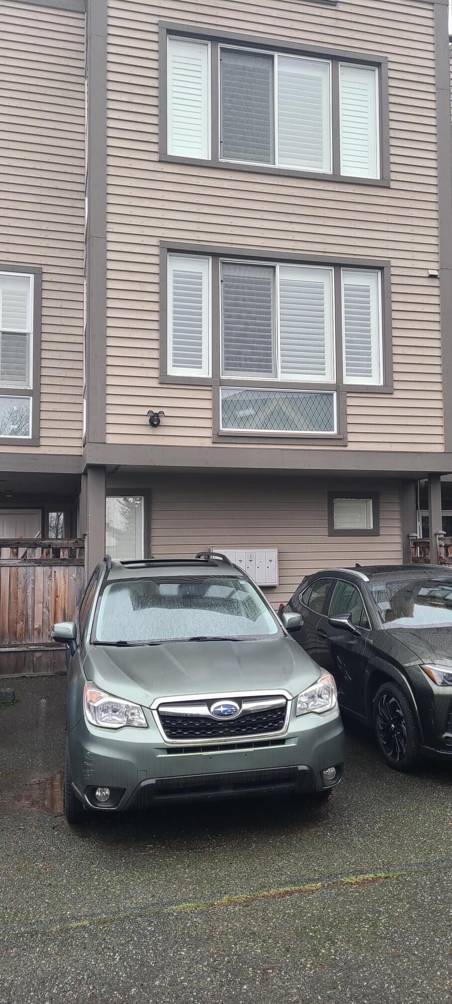 Building Photo - 1817 11th Ave W