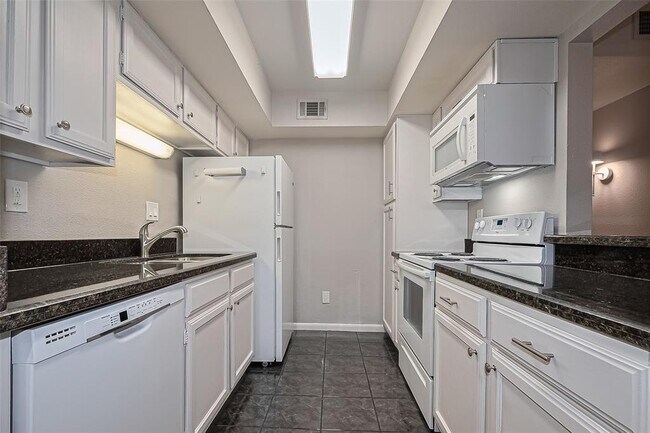 Building Photo - 4200 Watson St