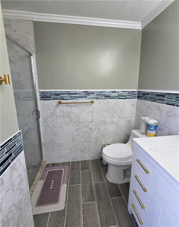 Building Photo - 1696 Central Park Loop