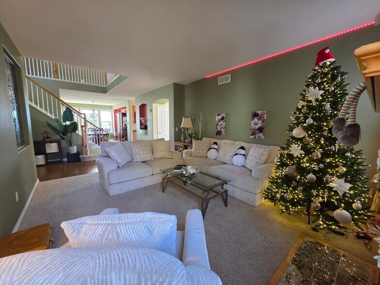 Building Photo - 9536 W Avalon Dr