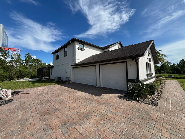 Building Photo - 14333 Bella Ln