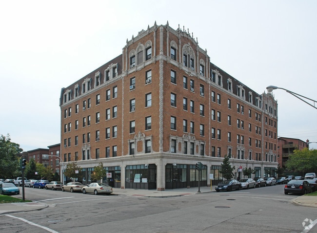 Primary Photo - Leland Apartments