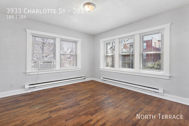 Building Photo - Historic 1BR Close to Westport