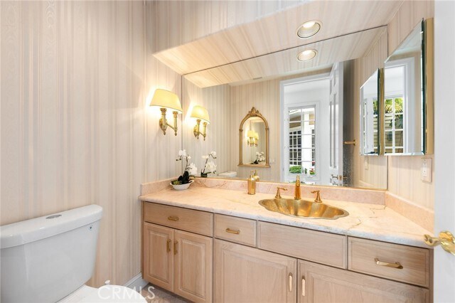 Building Photo - 779 Coral Tree Way
