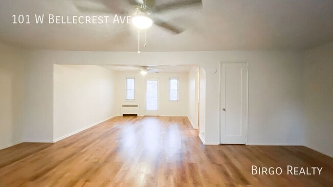 Building Photo - $99 Move In Special and Pay no rent until ...