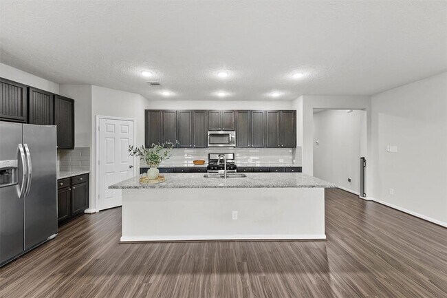 Building Photo - 15335 Oakheath Colony Ln