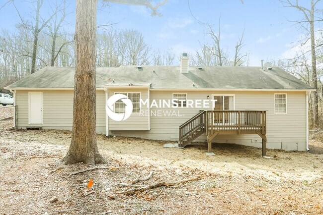 Building Photo - 3 Bedroom Pet-Friendly Home in Stockbridge, GA with Main Street Renewal