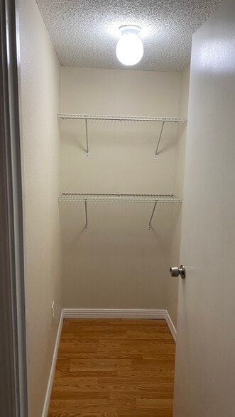 Building Photo - 912 Eighth St