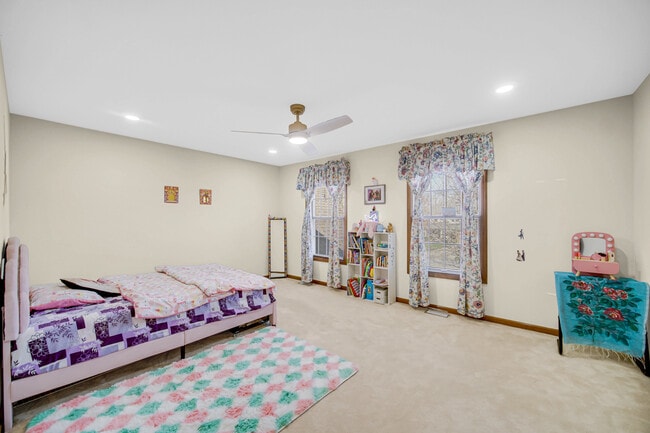 Building Photo - 2872 Whispering Oaks Ct