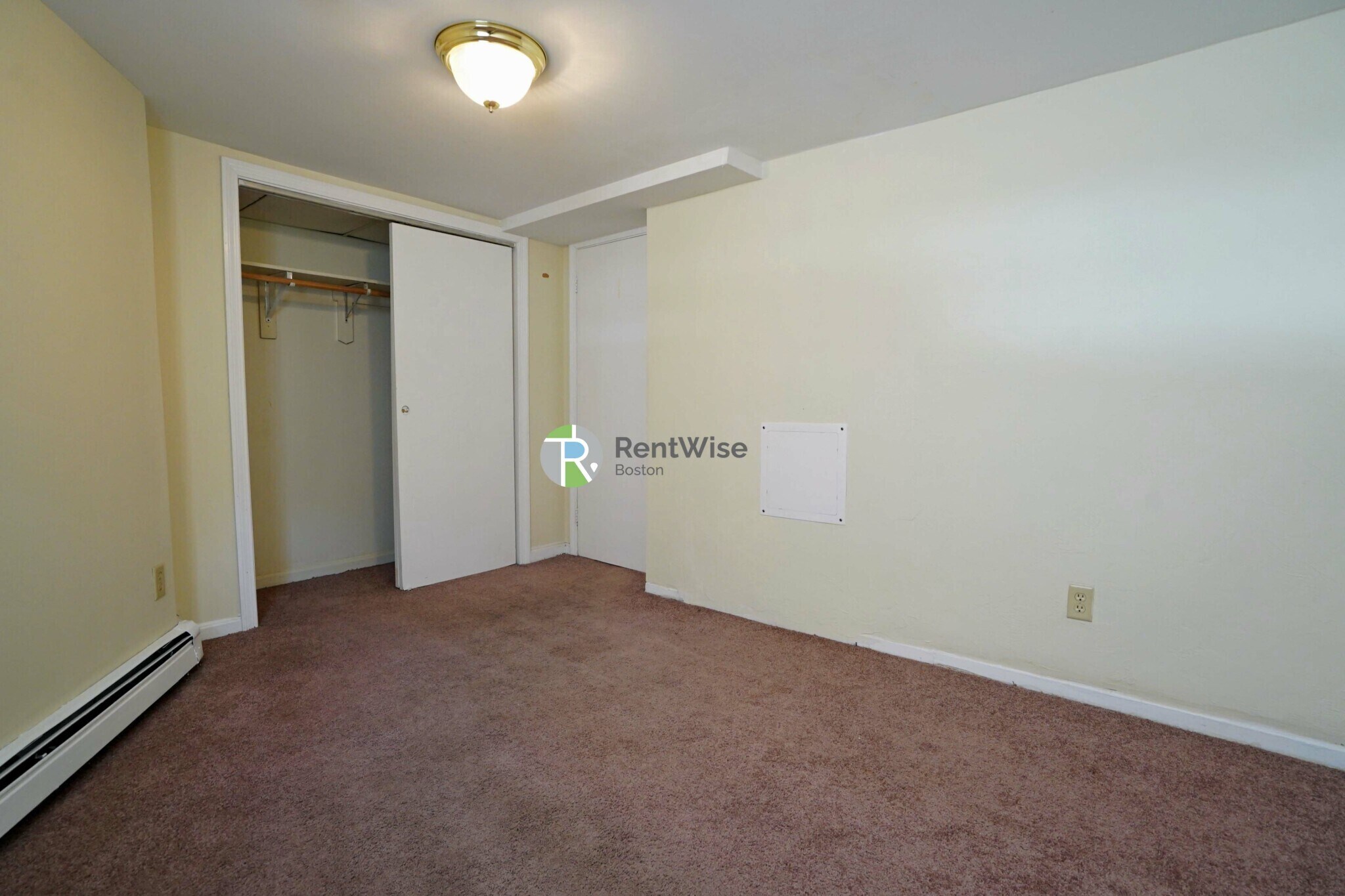 Building Photo - 230 Fuller St