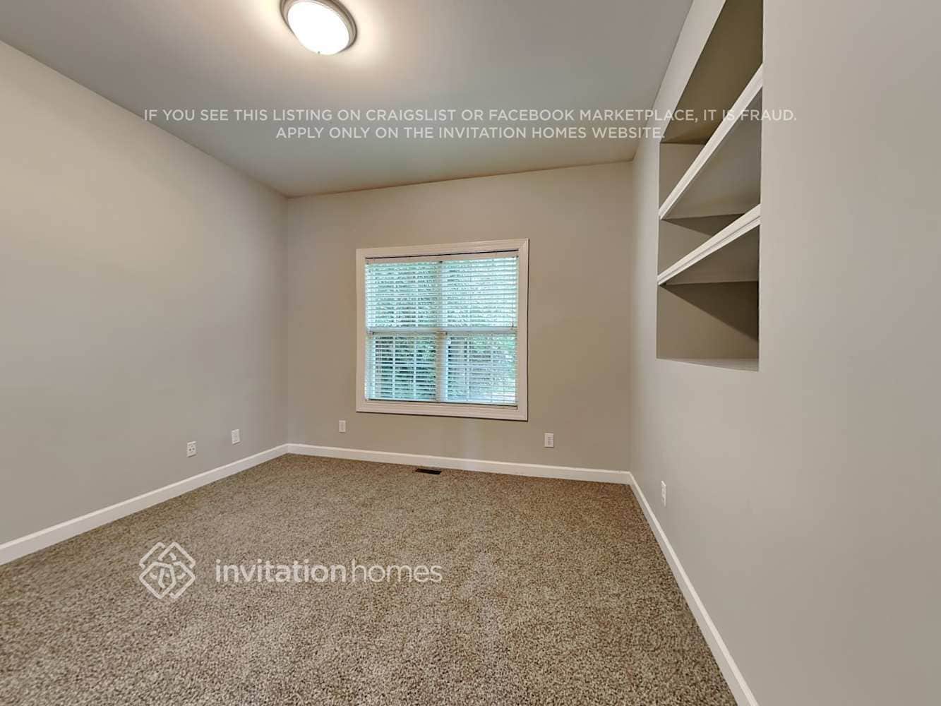 Building Photo - 12503 Bannock Dr