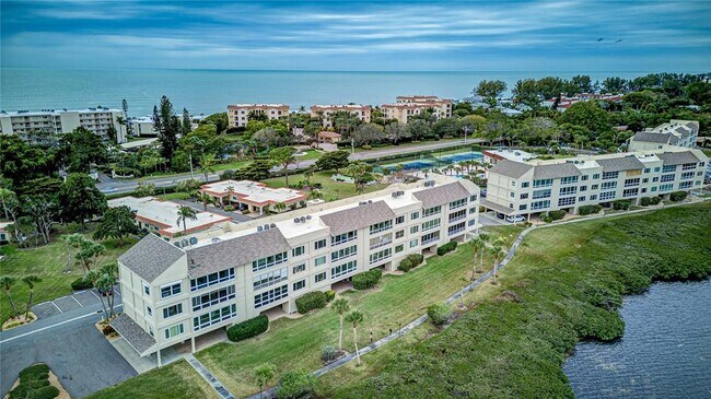 Building Photo - 4800 Gulf of Mexico Dr