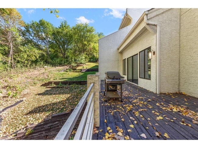 Building Photo - 11730 Vista Dr