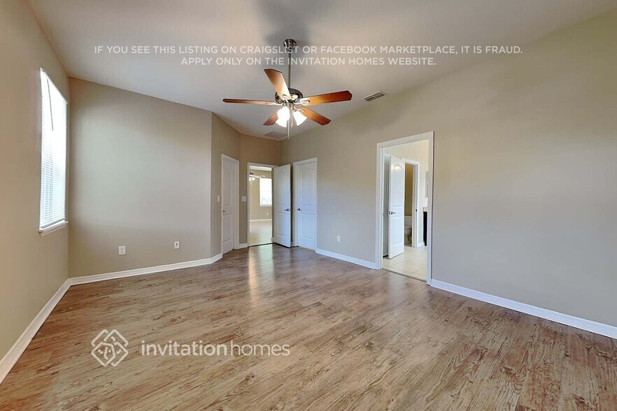 Building Photo - 15634 Starling Water Dr