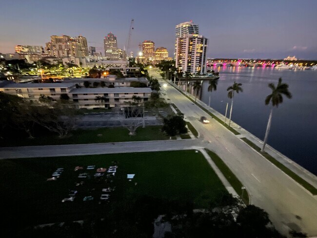 Yoga on lawn adjacent - 1501 S Flagler Dr