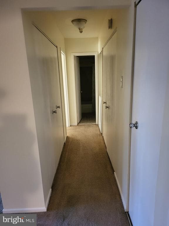 Building Photo - 19305 Club House Rd