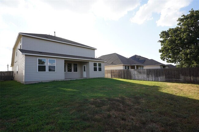 Building Photo - 304 Northview Ln
