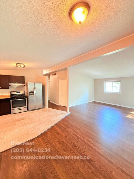 Building Photo - 23215 Berkley St