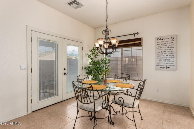 Building Photo - 6425 S Kimberlee Way