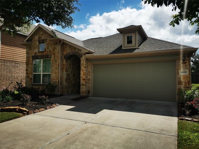 Building Photo - 4939 Ginger Bluff Trail