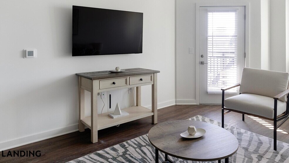 Building Photo - 2110 Birkhall St