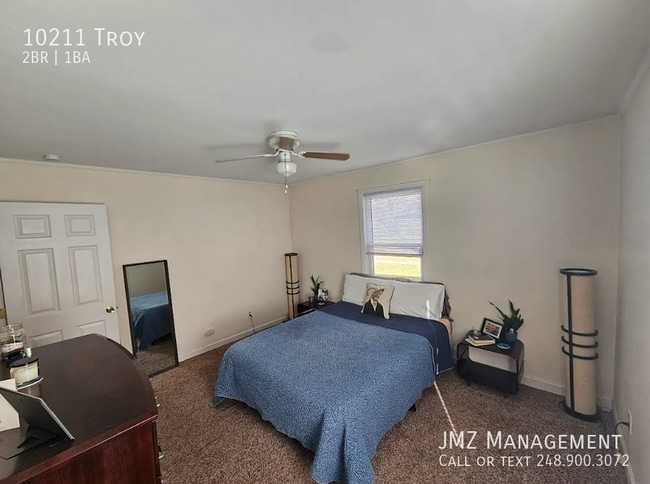 Building Photo - 10211 Troy-