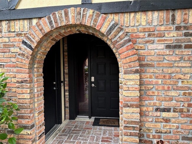 Building Photo - 9225 NW 49th Pl