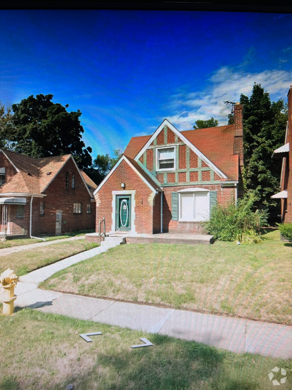 Building Photo - 39 Osceola Dr