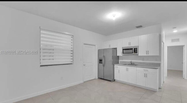 Building Photo - 11909 SW 244th St