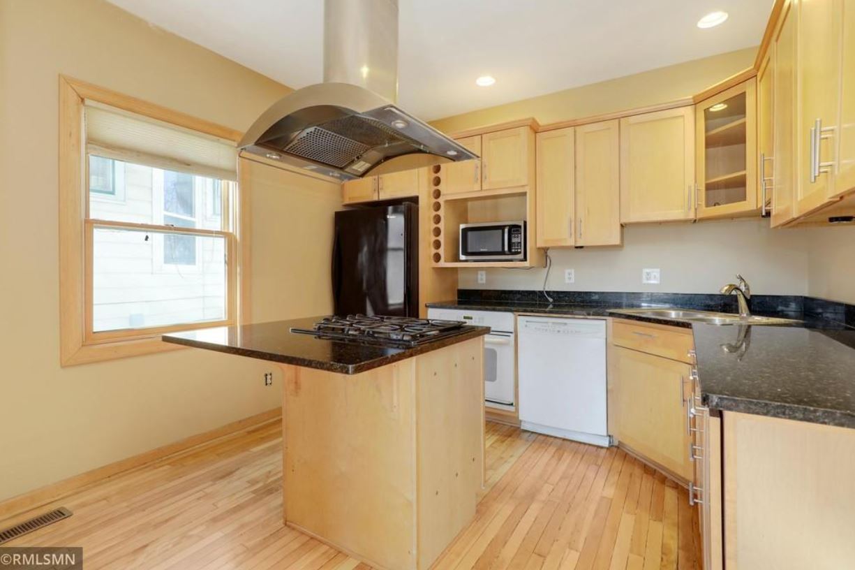 Building Photo - 1790 Marshall Ave