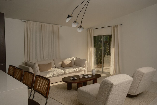 Building Photo - 53675 Avenida Martinez