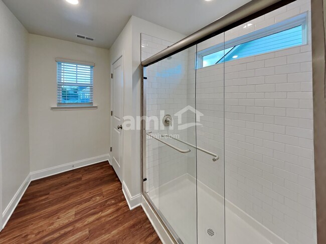 Building Photo - 149 Hazel Pk Dr
