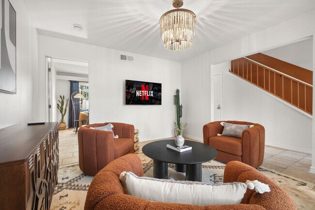 Building Photo - 5410 King Richard St