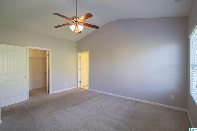 Building Photo - 1068 Aronimink Dr