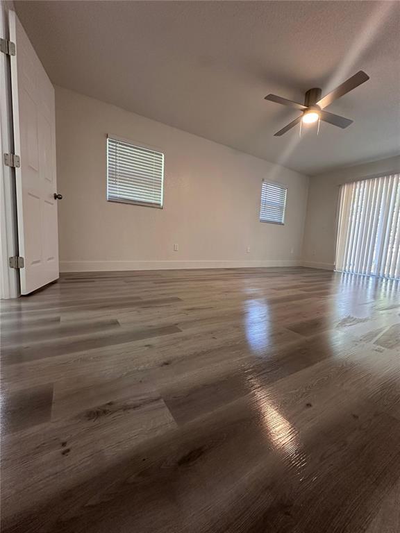 Building Photo - 40 Willow Run