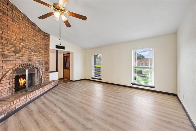 Building Photo - 729 Via Altos