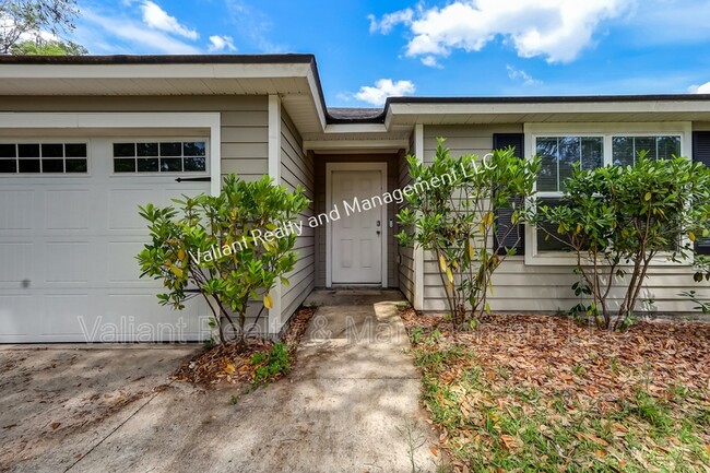 Building Photo - 8151 Lanette St