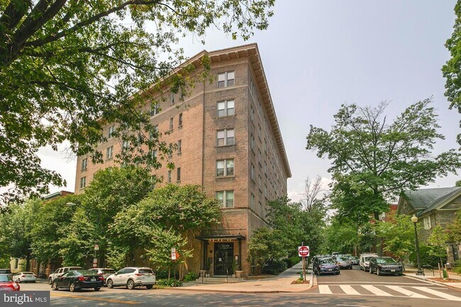 Building Photo - 2129 Florida Ave NW