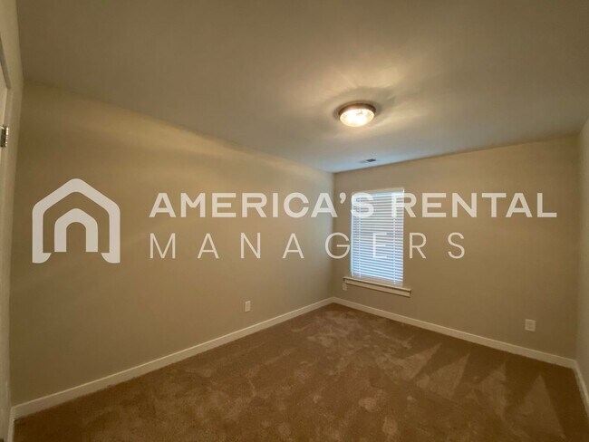 Building Photo - Home for Rent in Jasper, AL!!!  View with ...