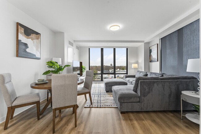 Building Photo - 284 Western Ave