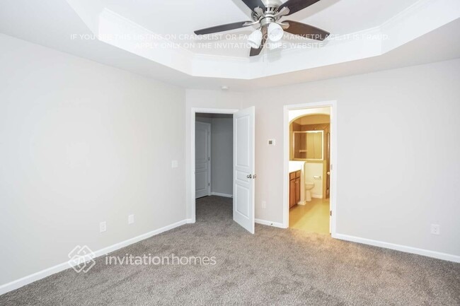 Building Photo - 890 Windy Falls Dr