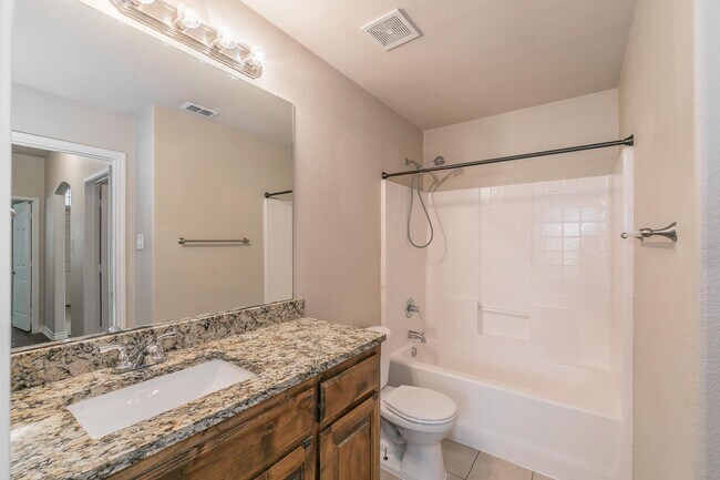 Building Photo - 6141 Bowfin Dr